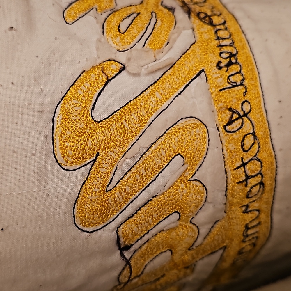 RARE. This sweat shirt was worn by the writing staff of Late Night Show. Large. - Picture 6 of 10